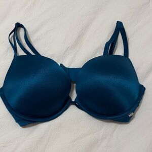 Victoria's Secret Very Sexy Underwire Push-up Teal Bra. 34D